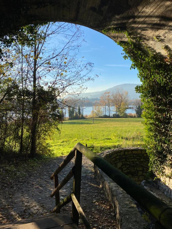 Holiday Home Punta D'Oro With Garden, Parking Place And Lake Access At 300 M Iseo Kültér fotó