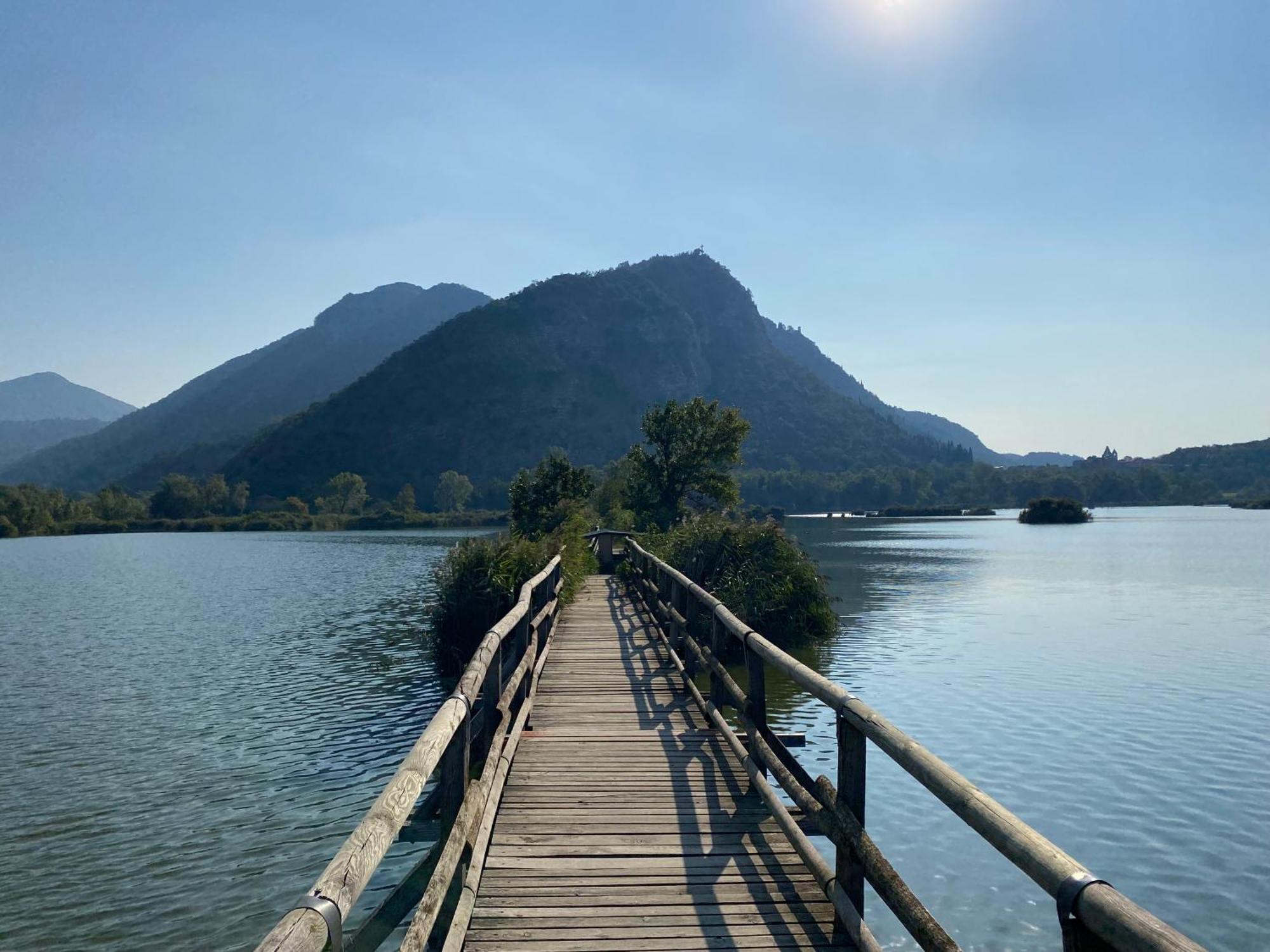 Holiday Home Punta D'Oro With Garden, Parking Place And Lake Access At 300 M Iseo Kültér fotó